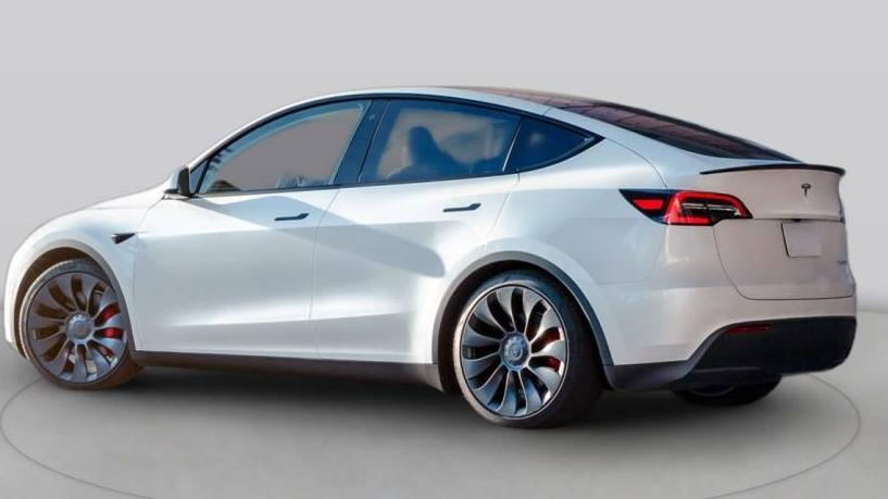 TESLA MODEL Y 2024 7SAYGDEE7RA244334 image